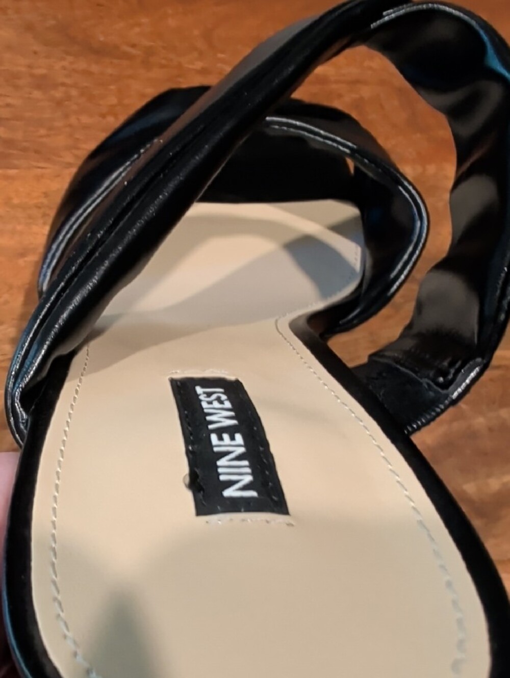 NINE WEST Size 11M-Black Twisted Double-Strap Slide Mules - Picture 10 of 13